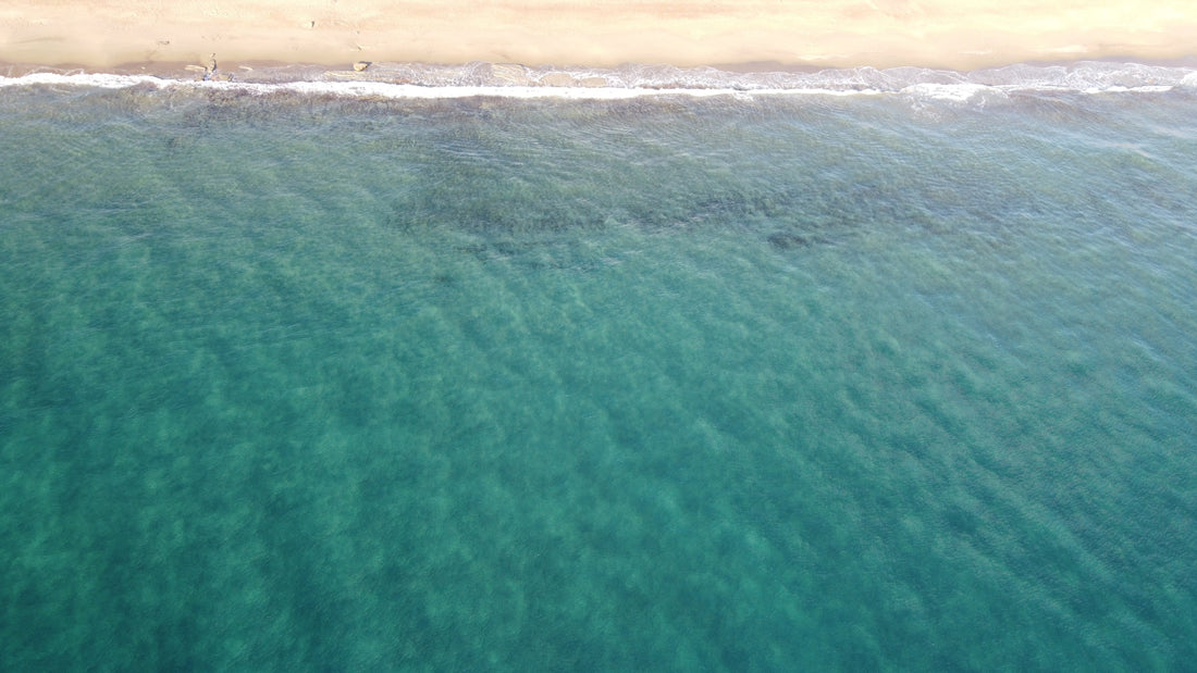 Pendientes de metacrilato: guía de cuidados para el verano