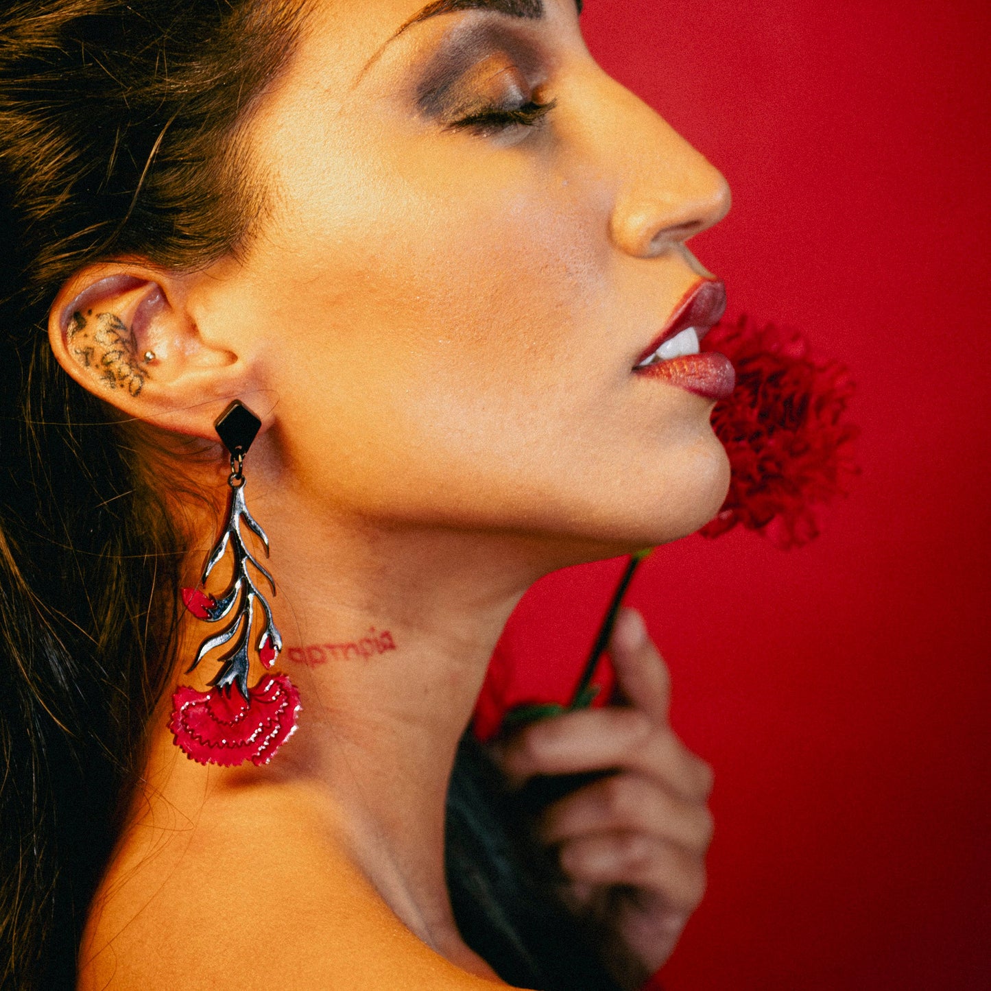 CLAVEL Rojo La Mala